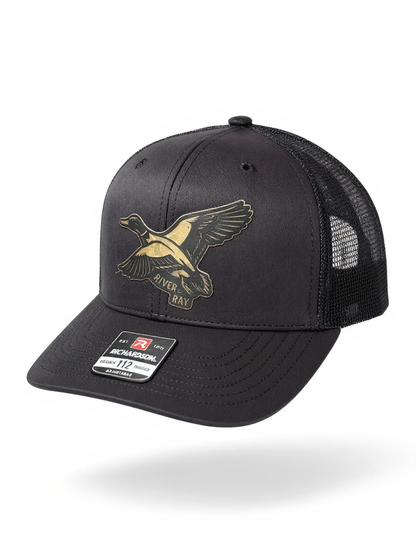 Richardson 112 - River & Ray Logo - Black Solid