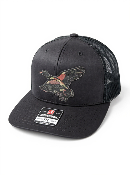 Richardson 112 - River & Ray Logo - Black Solid