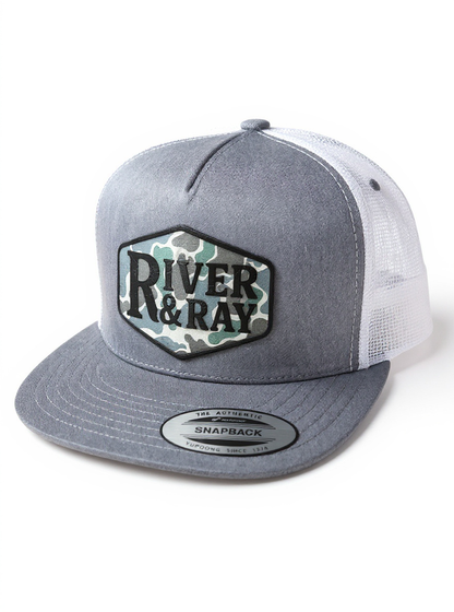 YP 6006 - Flat Bill  - River & Ray Logo - Heather Gray/White