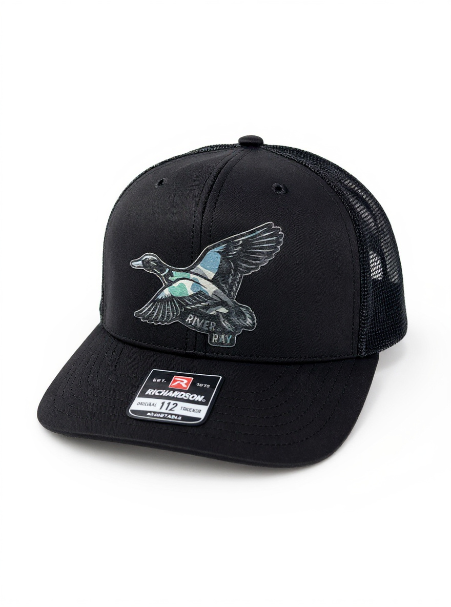 Richardson 112 - River & Ray Logo - Black Solid